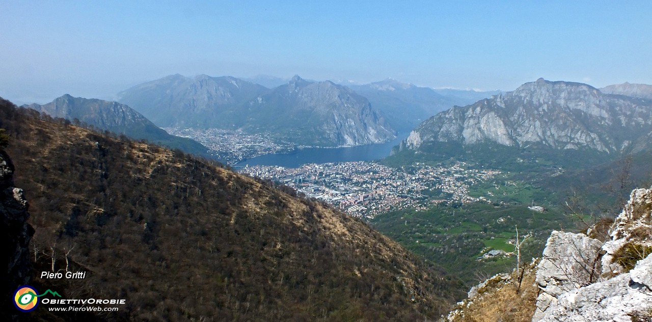 45 vista su Lecco e i suoi monti.JPG